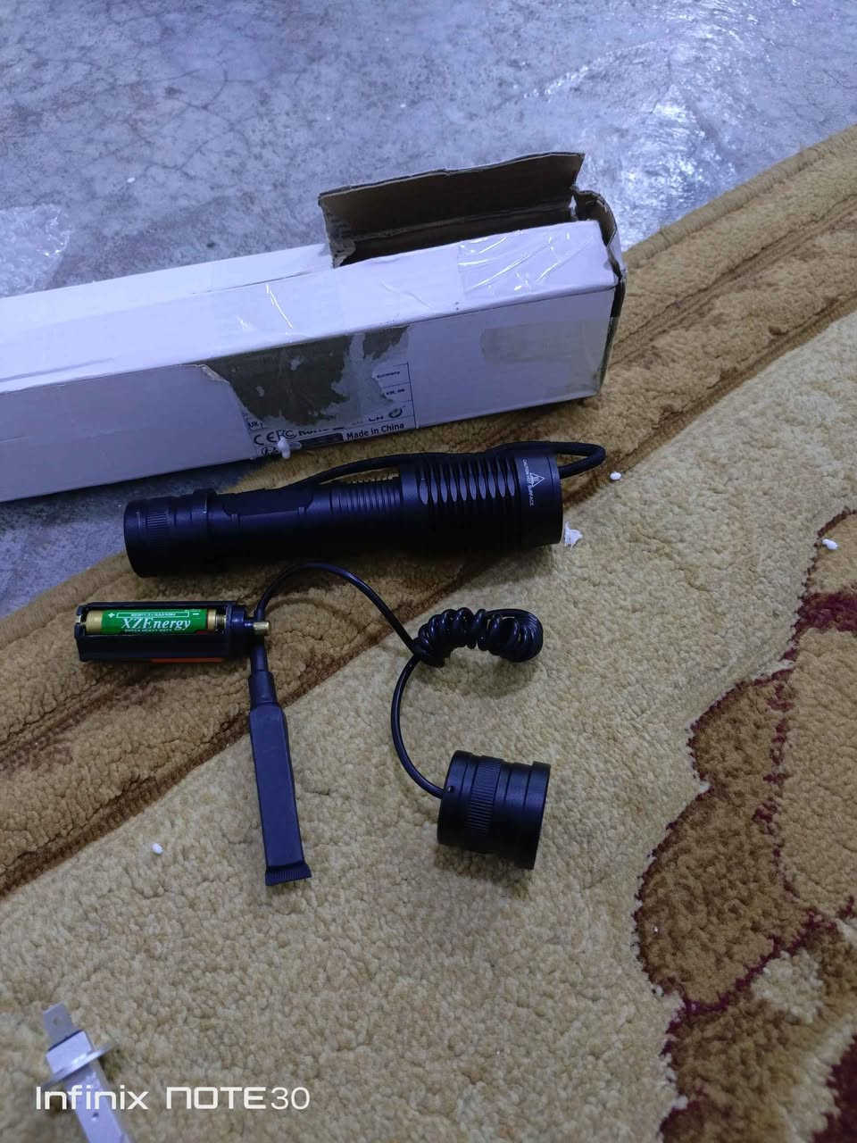 لايت حديد لعقرب بهذا شكل شحن و بطاري سعر ١٠ الف مع توصيل كركوك, العراق


**إذا كنت صاحب هذا الإعلان وتريد حذفه لأي سبب، رجاءا أرسل رسالة إلى الدعم الفني**