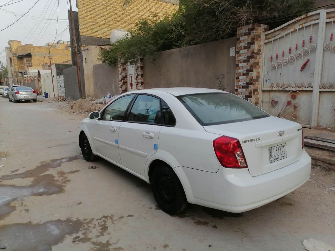 اوبترا ٢٠١٢ رقم بصره سنويه ل٢٨ شرط التحويل راعيها بالناصريه جاهزه مكينه وكير وحداده وتبريد دواخل نضيفه بيها تبديل جاملغ واحد جه العبريه بدون ضربه السعر ٦٨ وبيها مجال بسييط مكاني ناصريه شارع المركز وهذا رقم راعيها  ‭٠٧٨٦ ٢٦٢ ٥٠٦١‬
