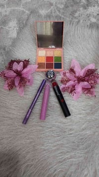 بكج عيد الحب • هدايا • مستحضرات تجميل