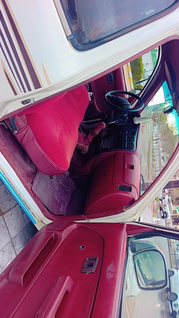 تويتا بيكاب موديل 2001 مه نه فيست فسفور ناوسور مه كينه سبي كيرو مه كينه و ئه كسل به شه رتي فيته ر زور خاوين وتوندوتوله به س مالي دوسته 
*********** فايبرو واتساب له سه ر ه السليمانية, العراق
