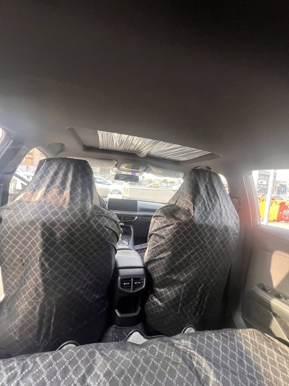 للبيع فول مواصفات ماشية 8000 موديل 2025 رقم اربيل كفالة عامة مكانها البصرة السعر 125 
***********
