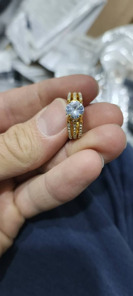 بەردەستە 
موجود


**إذا كنت صاحب هذا الإعلان وتريد حذفه لأي سبب، رجاءا أرسل رسالة إلى الدعم الفني**