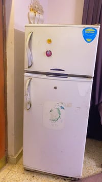 ثلاجه • شارع ٦٠ • قابل للتفاوض