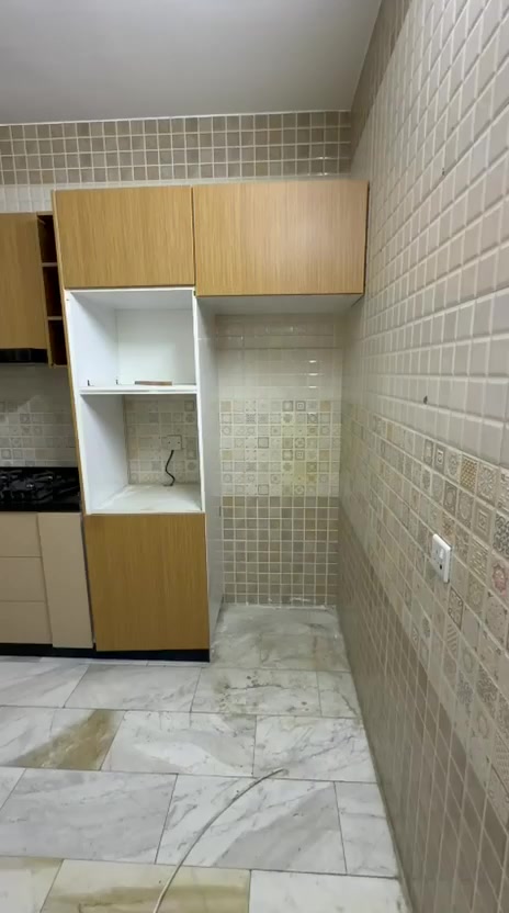 سلام عليكم كاونتر  البيع ***********العنوان بغداد زيونه
