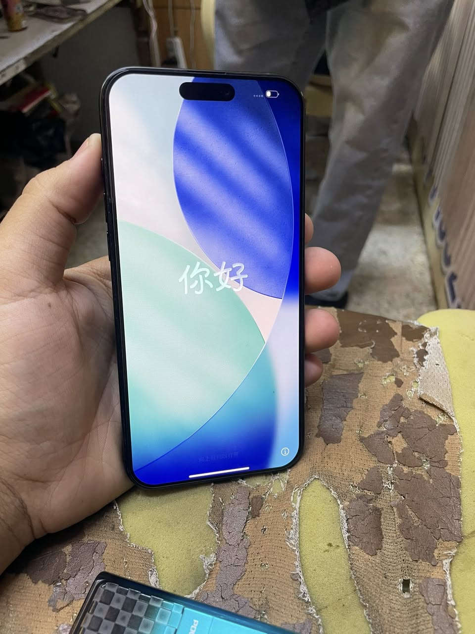 السلام عليكم للبيع ايفون 16pro max ذاكرتة ٢٥٦ بطاريتة ٩٣ مشحون ٣٣٣ مكفول وعلى ايدي ما مبدل بي شي وكلة شغال سعرة مليون ٣75 وبي مجال قليل مكاني بغداد متوفر توصيل ***********
