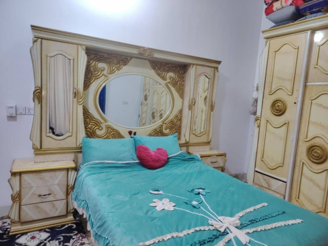 للبيع غرفه توج صاج عراقي نظافه فول السعر650بيها مجال العنوان الرمانه للاستفسار*********** واتساب
