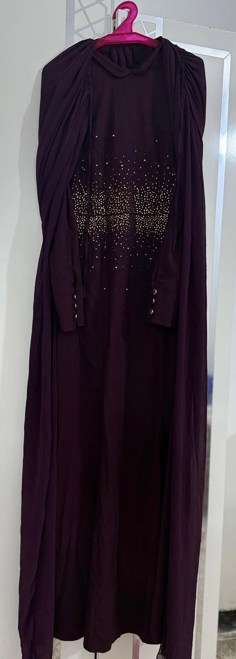 بنات عندي هذه الفساتين  الازرق قياسه ٤٠  جديد كلللش والماروني ٣٨ ثنينهم اريدهن ب٣٠


**إذا كنت صاحب هذا الإعلان وتريد حذفه لأي سبب، رجاءا أرسل رسالة إلى الدعم الفني**