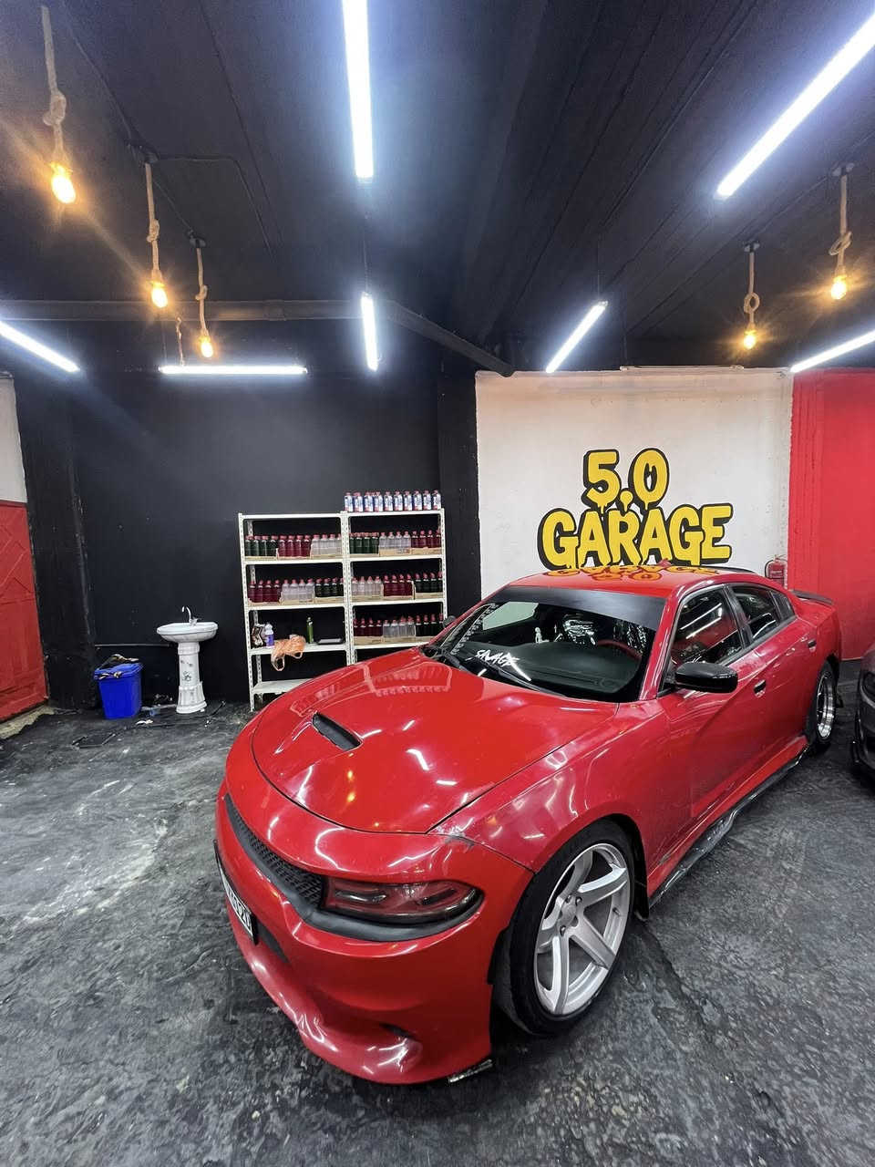 جارجر  RT 5700 🚀✈️
-السعر169

-2016-اصل

-الون مميز /احمر طماطي 🍅اصل

-فول للاخير عدا الفتحه
-رادار جانبي
-مري قلاب 
-خزن مومري
-ستيرن تدفئه تبريد وكشنات همين
وبعد بيها هواي مواصفات 

-ماشيه 100

-حادثها سرقه جاملغين وبنيد وبالعراق  3 بيبان مفتوحات /حوض شواصي مكفولات 

-السياره عليها :

-الگير مال سكاتـSRT🚀 
-بلكات ريسنگ
-فيت بم دبسون
-  تفريغ من الطول للطول
- السياره عليها اكس بايب
- دوان بايب 
- دبات سود اصليات  
-مسطره srt
-مكينتها جديده شديته تخبل
بطالتها جديده 
-عقلها جديد ،وفتحت العقل وعليها برمجه طلقات فصلات+ كتوف +ببكورن +فليم الهب
-كشناتها دايتونا مطعمات احمر جدد
-نقصها شويه صبغات للجاملغات الاماميه وبطاين بوب الجارجر بعد هنه كلهن يگفعن
-مكاني كوفه
-***********
