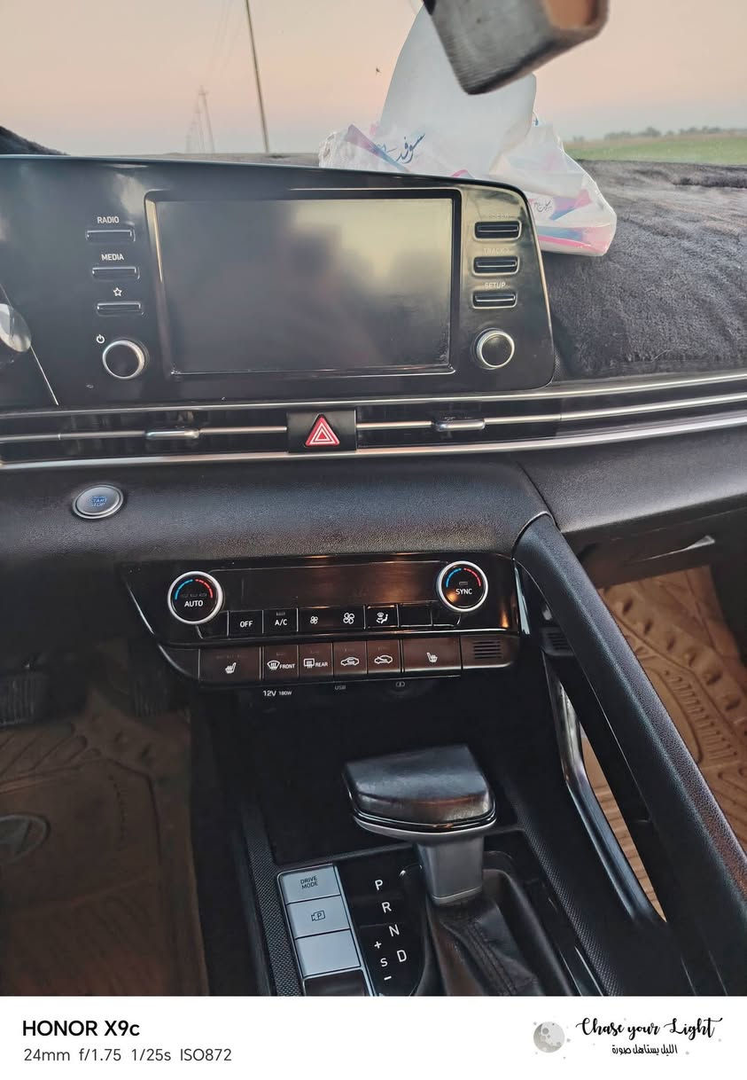 السلام عليكم ورحمة الله وبركاته للبيع الانترا ٢٠٠٢١ فول موصفات ماده بلي رامة. بي  ٣ قطة محرك ٢٠٠٠ دوش وراد أمريكي  ***********
