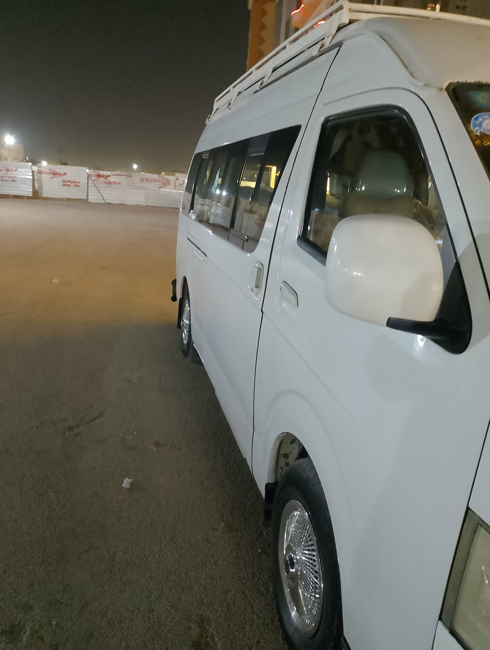 السلام عليكم جنبي للبيع 2012 سياره جديده دوشمه جديده كشنات جدد دواخلها حلوه سياره خير من الله حداديه واكسن وكير محرك مقفول كفاله عامه فقط داير بها السياره مكاني نجف رقمها كربلاء ما عايزه كل شيء قبل اسبوع حداديه مسويها حداديه كامله السياره داخله هزه جديده سنويه لل 27 سياره قفل 130 سياره مصفره هيئه وغرامات 🌹***********
