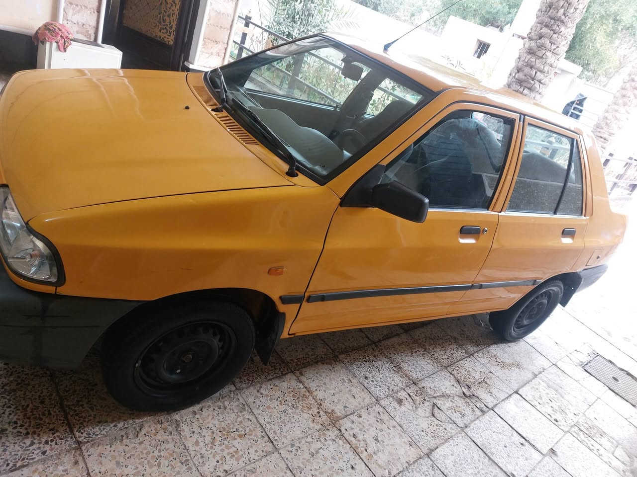 سلام عليكم سايبه مديل 18بسمي لوحات جديده سنويه جديده لل2030
تخم تاير جديد صدر خلفي امامي كله جديد كيره جديد بيه ضربه بلجاملغ الخلفي عله وضعه بعده وفطر بلشاصي عكس السايق ناشر صورته ومكينه بدايت بخار تبريد عوزه بوربرن كمبريسر 
مكان السياره بغداد العبيدي رقمي هاذ ***********كل تفاصيل السياره ذاكره ٤٥سعره وبيه مجال
