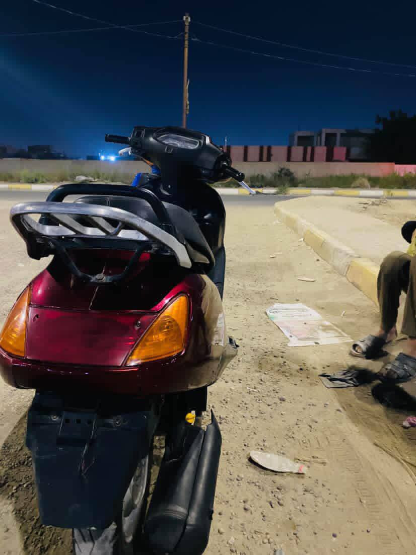 للبيع دراجة سبيسي ياباني 🔥
📍 المكان: حلة – الإسكندرية
💰 السعر: 325 وبيهه مجال
🚴‍♂️ الدراجة نظيفة وواضح من الصورة
🔧 المحرك مبدّل (بوشة وبستم تفصيخ بلادي)
⚙️ كلشي شغال بيها 100%
🛠️ ما تحتاج شي، ركب وامشي
⛽ اقتصادية ومناسبة للدوام والمشاوير
📞 رقم الاتصال:
***********
✋ البيع جدي، لا تبخس
📩 الاتصال أو خاص
