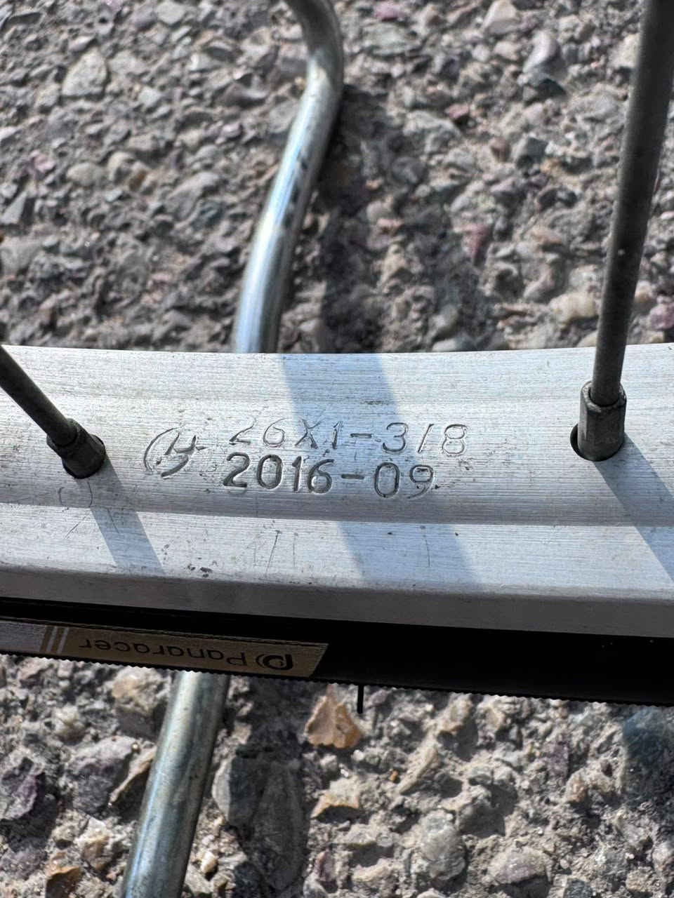 سلام عليكم بايسكل للبيع حجم 26
البايسكل جديد جدآآ لون مميز شركه مرغوبه
وياله مختم 2016 ختم شاصي كامل من كلشي
نازل رمبه قبل اسبوع تقريبا
السعر 135 وبيه مجال للطيبين
مكاني بغداد حي الجهاد
رقم الهاتف *********** متواجد واتساب 🩵
