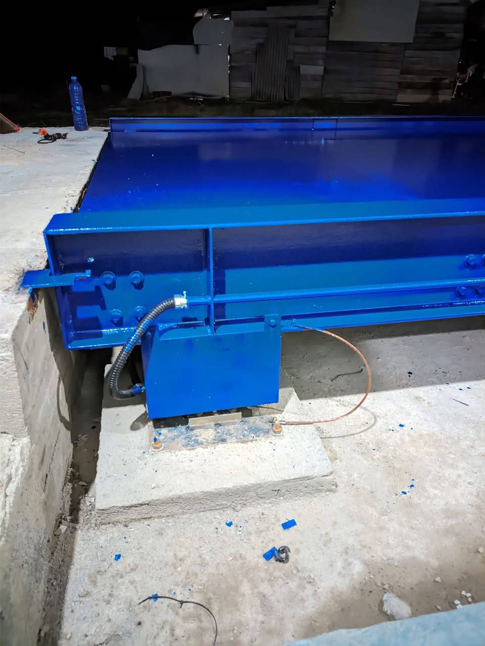 ‏معمل لأخوي تبيع وشراء المياز الجس رية كافة ‏الأحجام إلكترونية بغداد حي النصر السياحي رقم المعمل ***********
