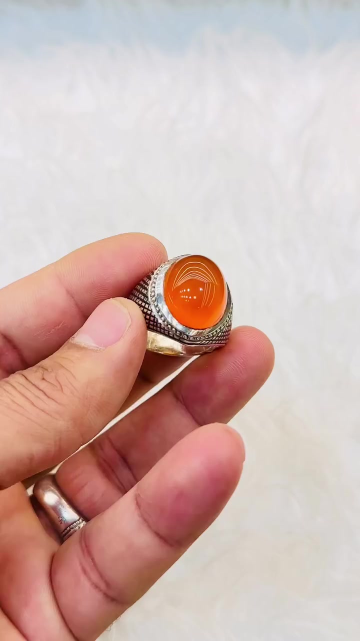 🌼🌼اللهم أعطهم ما يتمنون لنا🌼🌼
‏ النجف الاشرف شارع زين العابدين سوق الصفافير سوق الفضة الطابق الاسفل معرض نيشابور الاستفسار خاص أو الاتصال☎️((***********)) روائع العقيق اليماني الياقوتي الاحمر قطعه غاية والروعه@إشارة
