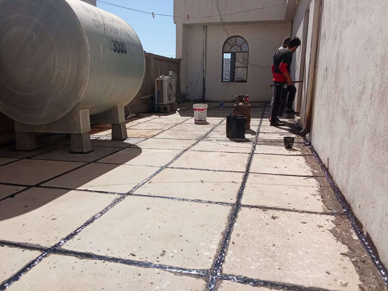 سلام عليكم تم أكمل بيت أبو مصطفى في تصليح ماستك السطح بصورة عامة هذا عملنا ومن الله التوفيق 
نشتغل اشتايكر والجير السطح وجير أساس نشتغل كرسته وعمل ونشتغل بس عمل ونشتغل جير بارد اكو عوازل حرارة مثل الفوم أو الفين اكو احجام وقياسات حسب المواد صيانه ماستك تنظيف السطح قبل الشغل مساحه صغيره تنحسب قطعي التواصل رسول العسافي ***********
واتساب واتصال ***********
