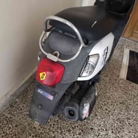 دراجه بوليس لون أبيض جديده اشتريته قبل أربع أيام فول موصفات جديده رمبه...