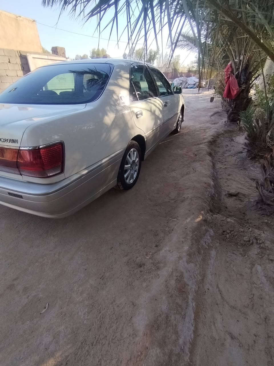 اسلام عليكم البيع ملكه كراون موديل 2002 بسمي مشروع وطني السياره مكفوله من الضربه وكصه ونقل جثه دكم 2 كرستال صل ربع كشنات كرهبا محرك ديفور الزقير سياره جاهز علا أخر حبايه ملاحضه الجاملق الخلفي بي طخه ومصلح مكاني كربلاء السعر ١٤٥ وبهامجال كلش بصيط رقمي ***********
