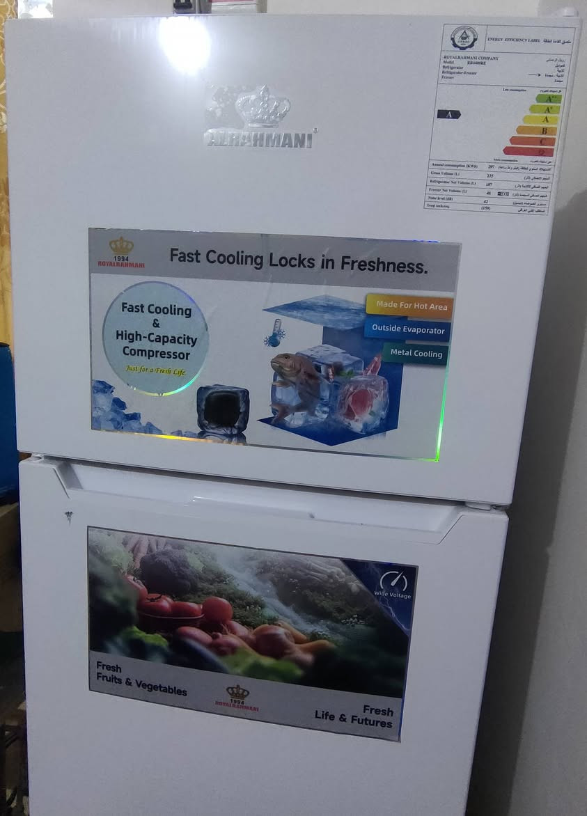 ثلاجه جديده للبيع مستخدمه اسبوع فقط رويال رحماني الاصلي
اخذتها ب375 واريدها ب330 وبيها مجال بسيط بعدها بالكارتون 
متوفر واتساب *********** 
مكاني السنية
