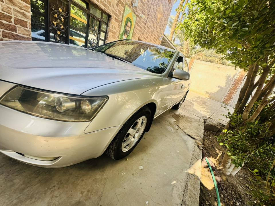 السلام عليكم سوناتا خليجيه  2008 مكفولة      كفالة عامه من (صبغ -تبديل -فتح )
رقم بغداد انكليزي تحويل ثاني يوم 
فقط بيها باردات  + القمارة بيها  جراد
فتحة
تحكم ستيرن جهتين
مكينة 2400 لاتبخير لاتنقيص 
حدادية  امامي خلفي مسويهن جديد قبل سبوع 
السعر :130 او بيها مجال
مكان السيارة كربلاء 
السونار مرفق بلمنشور
اتصال 
***********
