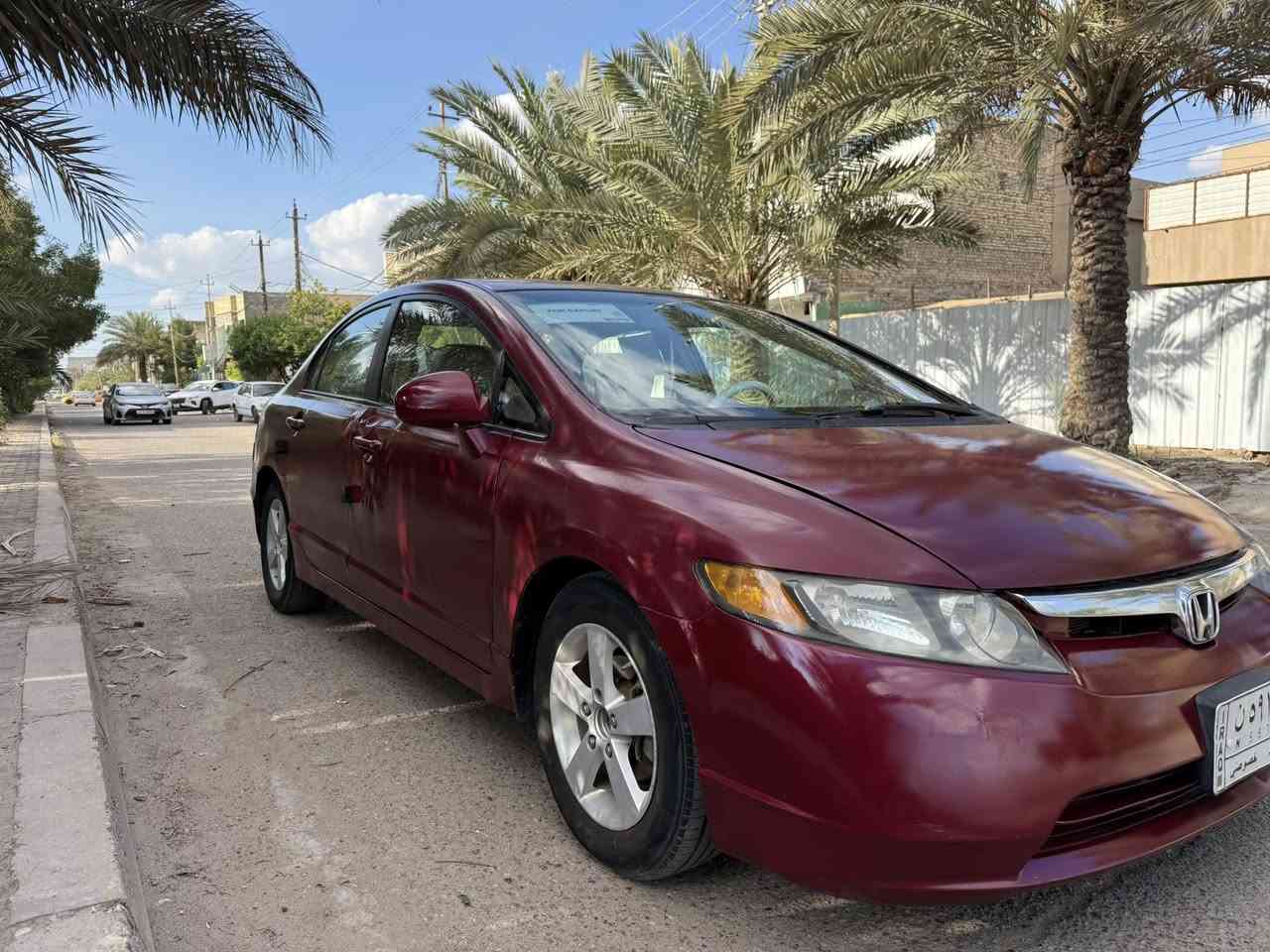 سلام  عليكم من رخصه لأدمن هوندا سيفك موديل ٢٠٠٧ وارد أمريكي ليبل واحد رقم بغداد مشروع وطني تحويل ثاني يوم تاريخ انته لسنوية ٢٠٢٧ كير محرك كفاله بلادي تبريد ثلج صدر نضيف كهربايات كله شغاله سنتر لوك ريمونت شغال تخم تاير داخل لسياره جديد شاشه تعرض كأمره امامي خلفي 
مكاني بغداد لدوره 
لسعر 58 وبيه مجال 
***********
