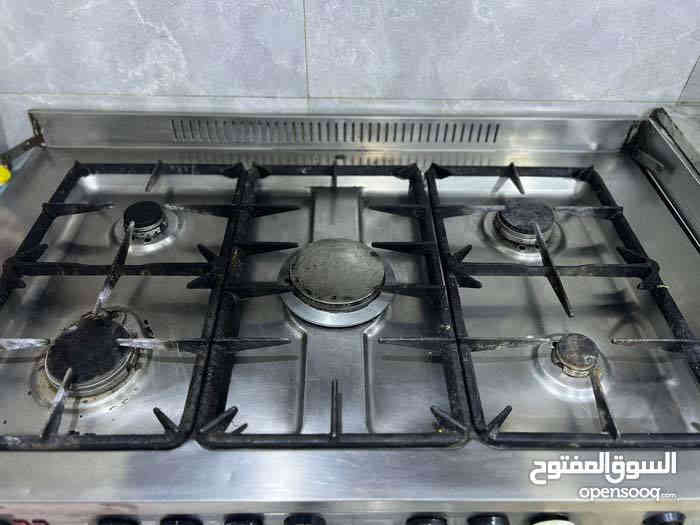 طباخ وفرن ٥ عيون ايطالي الاصلي
سعر ٢٠٠ الف
زبير شارع المعارض
***********
