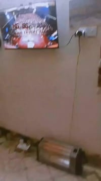 غرفة نظيفة • كسر بالباب • مدينة الصدر طارق القديم