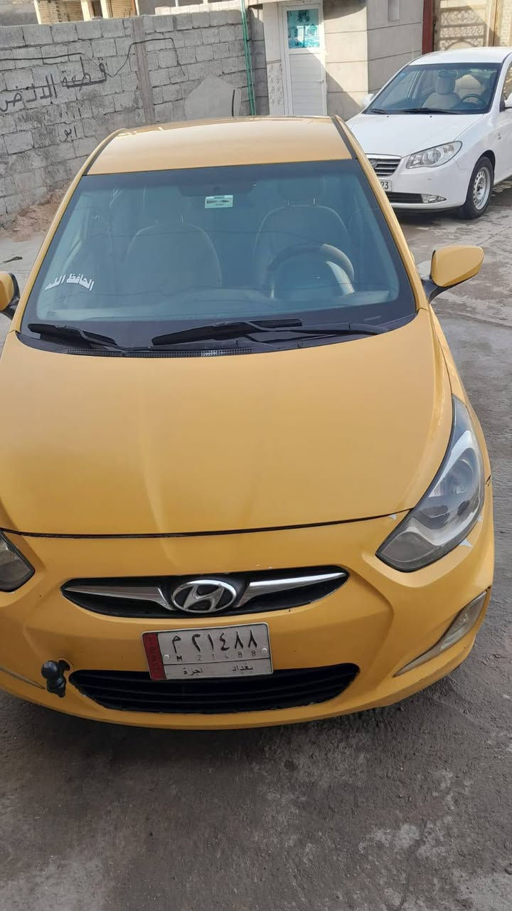 سلام عليكم البيع كسنت  موديل 2013 محرك 1600 سعر خاص رقم بغداد مصفره هيه وغرامات  تحويل ثاني يوم ***********
