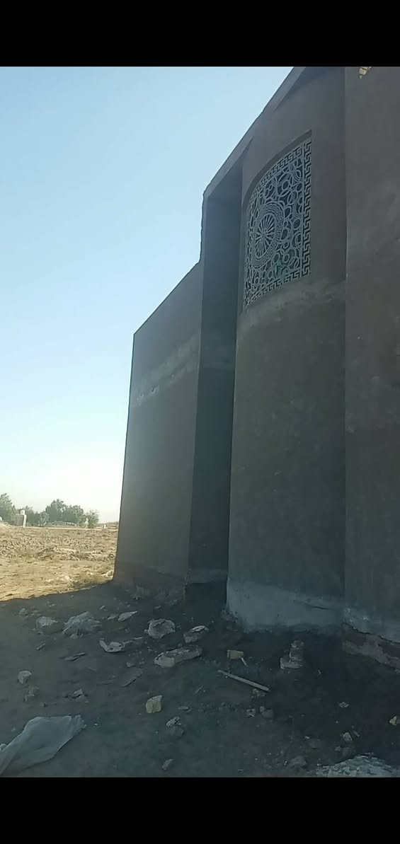 سلام عليكم شغل لباخ وبياض درجة أولى مصاطر والتزام بلموعد وأسعار مناسبه للتصال ***********
