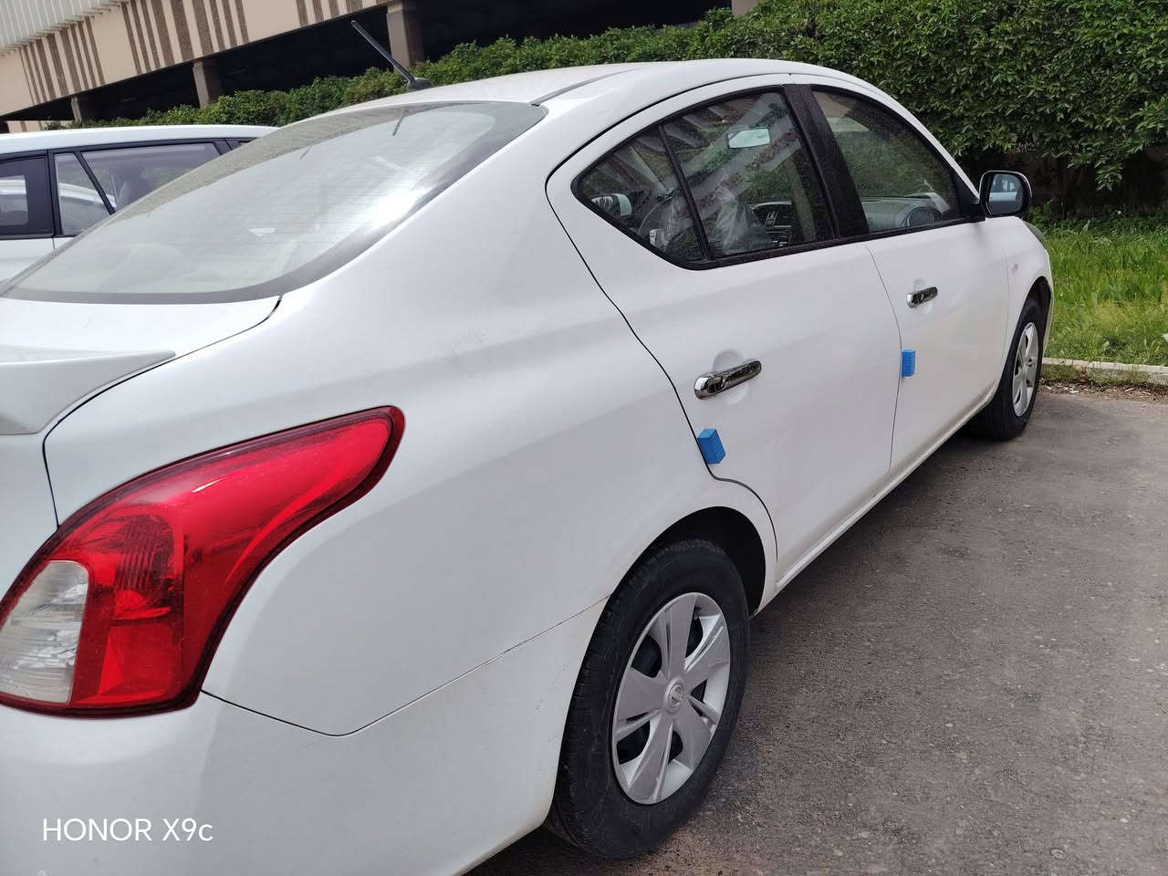 نيسان سني موديل ١٩
اليدور مكفول وجديد وبلاديه
وعل وضع شركه سياره ماشيه ٣٨ الف حقيقي
سياره ناعمه جدا ترايها 
تجي شوف بعينك وتكلب وتقتنع وشوفك مليون خير عليها
اتصل ونطيك سعر
رقم وسنويه وهزه كله جديد 
للاستفسار
*********** وات ساب مفتوح
مكاني اعلام شارع قطر الندى
