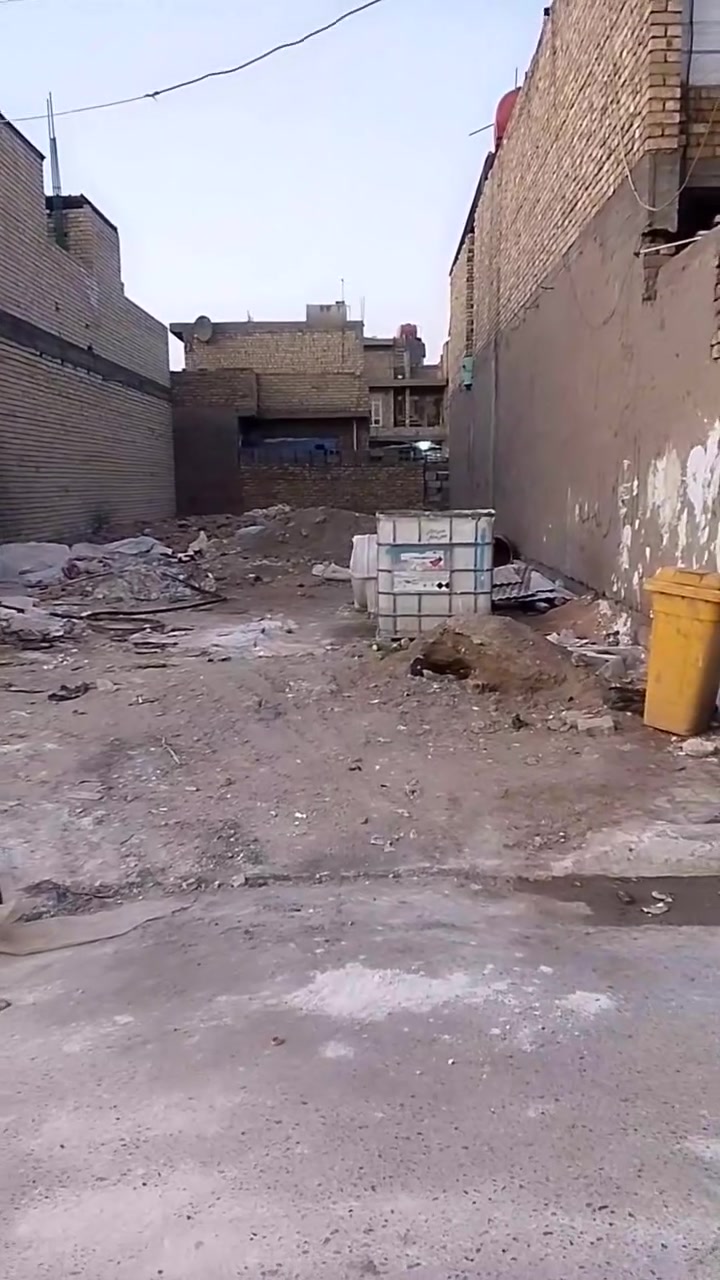 السلام عليكم خواني كاع البيت مساحه 200 مثل ما تشوفون خواني ستفسار عليه هاذا الرقم ***********
