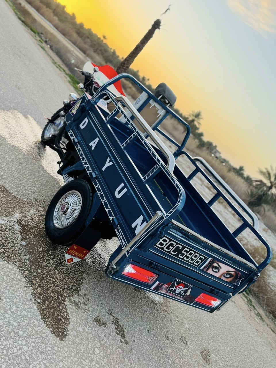 سلام عليكم للبيع ستوته دايون موديل 2015 وراق اصولي محرك 22 شاصي مكفول ركبه مكفوله كهربايت كله شغاله اكسن جديد تخم تاير جديد بدي جديد باتري جديد مال جناي السعر مليون و50الف بيه مجال قليل الاستفسار ***********مكان الحمزه الغربي
