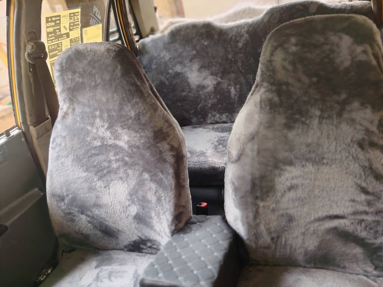 سايبا 2011
مشروع وطني صاحبها بل موصل
شرط وكاله وتحويل
كابون ماستر بيها
هيئه وغرامات تاخذ امصفره
كير ومحرك شرط
طخم تاير ودبلات ولويات كلهن جدد
كهربائيات شغاله
والسياره جاهزه مايعوزها شي
ابيع نقد وفقد  مكاني موصل الايسر 
***********
