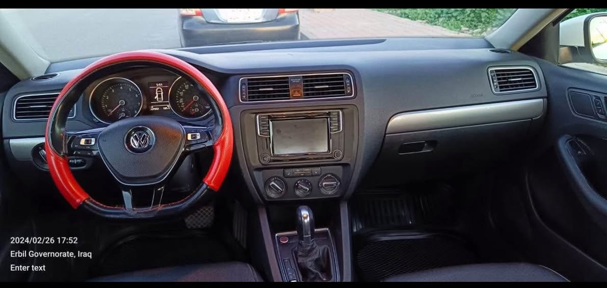 jetta se 2017
جیتا سپی 
سلایت 
بەسمە 
ویلکەپ 
رادار 
شاشە و کامیرا 
بریک بەسمە 
ئۆتۆ هۆلد 
تراکشن کۆنترۆل 
115هەزار کیلۆمتر رۆیە 
وەکو دەعم دوو چاملغی پێشەوەی پارچە رەشە و کەمەک ژۆرێی گرتیە بۆنیتی ساردە کوتە و دەرگای لای سەکنیش هەر دەرگایەک بستەک ساردە کوتە             
123

 وەرەقە


**إذا كنت صاحب هذا الإعلان وتريد حذفه لأي سبب، رجاءا أرسل رسالة إلى الدعم الفني**