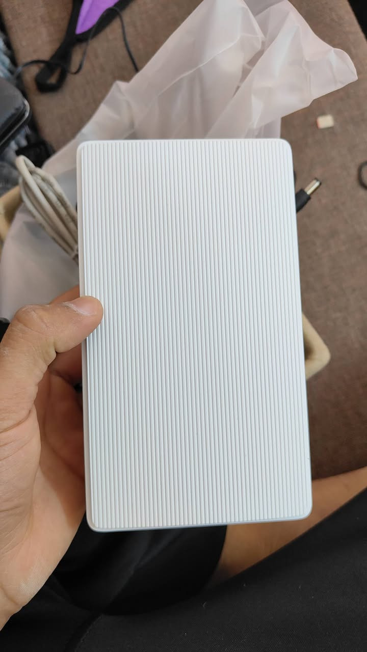 راوتر  شركة MERCUSYS الغنيه عن التعريف شريحه ونانو متعدد الاستخدام  يستقبل 30 جهاز نت ولا غلطه الس.. ع.. ر 40الف قفل جديد ما مستخدم  سعره تره فوك ال50 
***********
***********
