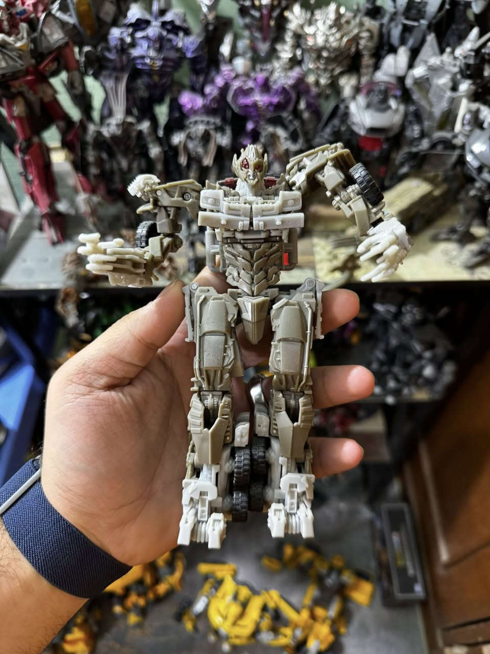 مجموعة مجسمات transformers للبيع السعر خاص متوفر توصيل لجميع محافظات العراق


**إذا كنت صاحب هذا الإعلان وتريد حذفه لأي سبب، رجاءا أرسل رسالة إلى الدعم الفني**