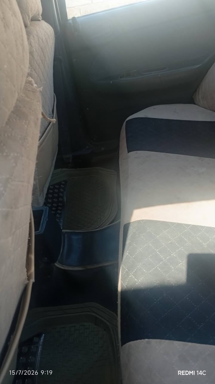 السلام عليكم سياره للبيع كيا سيفيا موديل 93 سياره جديده احلى من الصوره فيها الاوتوماتيك سنويه جديده باسم رقم جديد سياره جديده مكان السياره ديالى السعديه السعر 31 بها مجال. ***********

