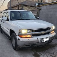 شوفرليت  تاهو خصوصي باسمي رقم بغداد 2001للبيع اصل اسود مصبغوه ابيض للا...