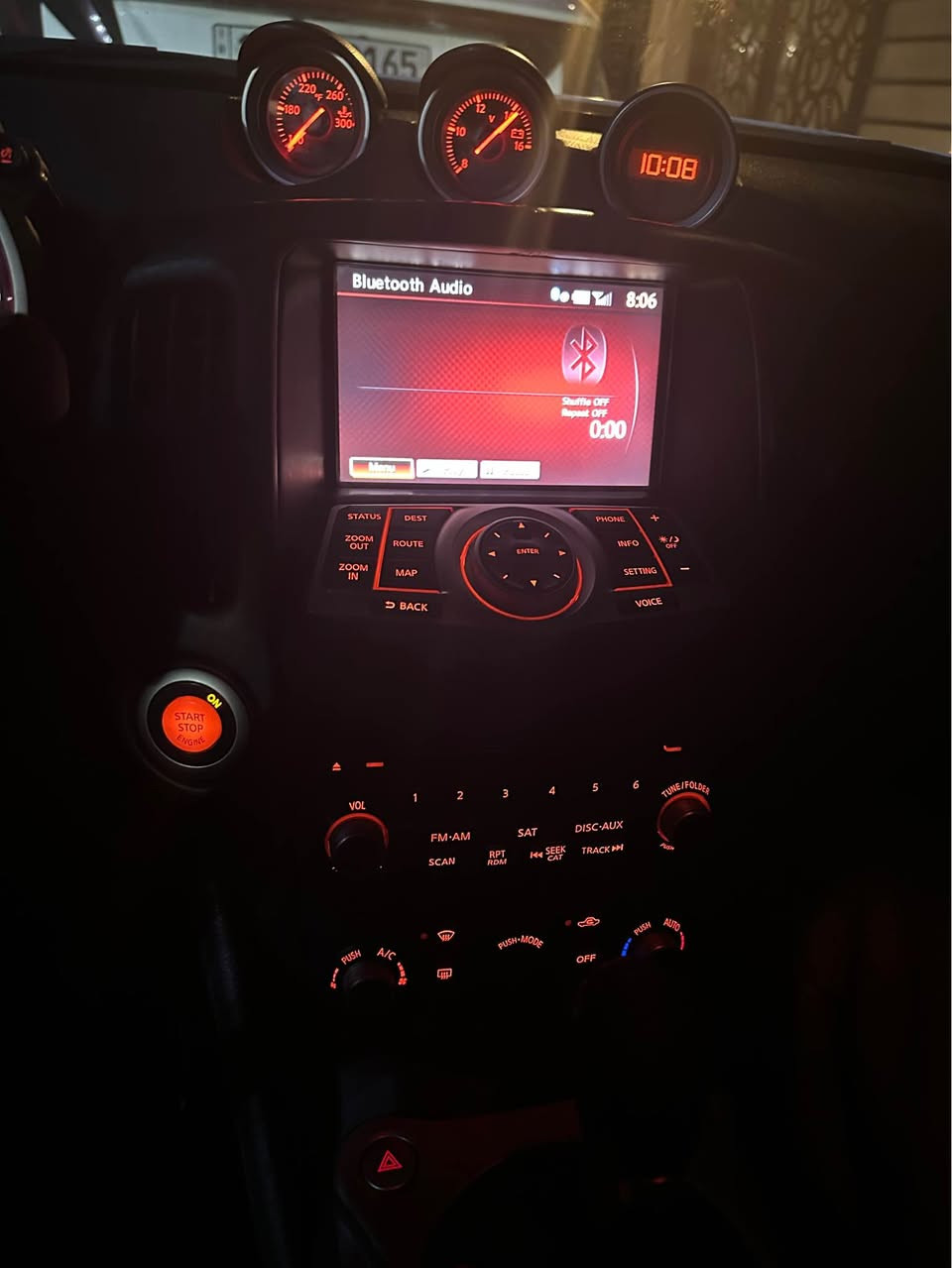 🔥 Nissan 370Z Nismo موديل 2014 (تزويد خاص)

     كير ومكينة مكفولات
✔️ كير أوتو تيبترونك
✔️ فول مواصفات
✔️ سيارة صبغ عام 
✔️ دعاميات Nismo أصلية + ويل Vossen نجمة
✔️ بريمبو (فجوج)
✔️ كشنات كهرباء + تدفئة
✔️ شاشة أصلية + جنجر + 6 سيدي
✔️ شفتات على الستيرن
✔️ مثبت سرعة + تحكم ستيرن (جهتين)
✔️ مود درفت 🔥

📊 الممشى:

 • كانت ماشية 23 ألف كم
 • حاليًا 32 ألف كم فقط

💯 الحالة:
السيارة نظيفة جدًا، استخدام خفيف، ما بيها أي نقص، جاهزة تمشي بيها مباشرة بدون أي صرف.

💸 السعر: 110 ورقة

📞 للتواصل: *********** بغداد, العراق
