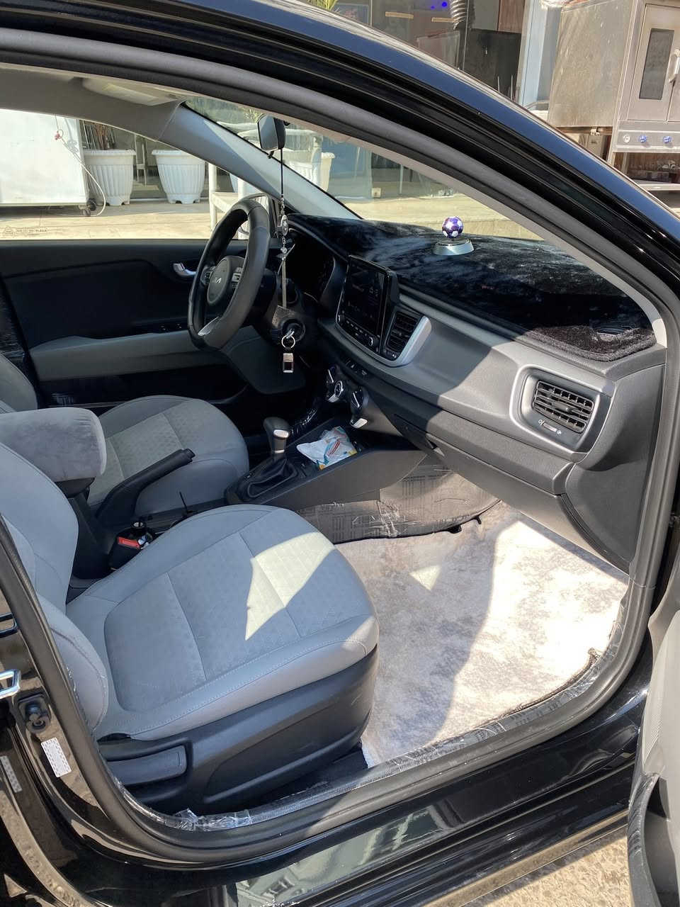 كيا ريو2023 ماشيه 45بيها صبغ جاملغ النفر اوشويه البنيد اربك سستم بعدها كاتيالمكان دهوك تفاصيل اكثر***********
