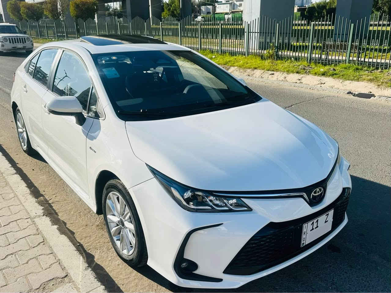 كورلا هايبرد 2025 ماشيه 22 الف

رقم بغداد بأسمي تحويل ثاني يوم 

تجميع صيني محرك 1800

بصمة فتحه سقف  نظام GBS مانع انزلاق 
تحديد مسار اشاير بالمري

وقوف ذاتي مثبت سرعة رادار امامي

عدادات دجتال مقاعد جلد

كامره خلفيه دوارة تحكم التبريد شاشه

8 وسائد هوائية اوتو هولد شاشة كبيرة

سايد بريك بصمة حساس ضغط الاطارات 

جميع اضواء السيارة الخارجية LED

جميع نوافذ السيارة اوتو كشافات ضباب

السيارة جديدة على وضع الشركة كفالة عامة من الصبغ والحادث والتصليح كلشي بلادي وضع الشركة 
عدا بارد بسيط هلال الجاملغ وتكحيل بالدعامية

عنوان السيارة بغداد اليرموك
السعر ١٥٣$
*********** بغداد, العراق
