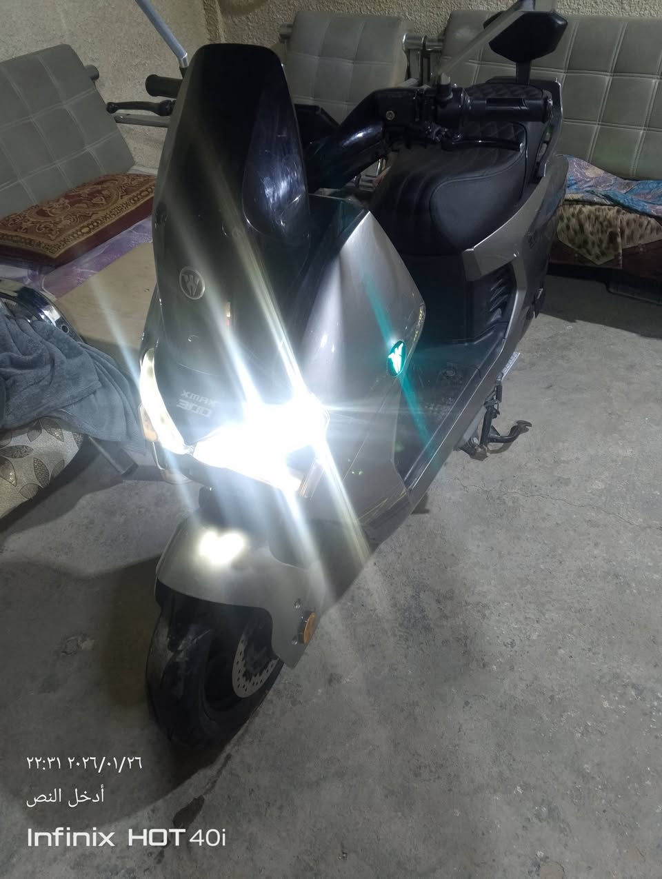 السلام عليكم دراجة شحن ليثيوم 50 امبير فوسفات الحديد استخدام شهرين ماخذة مليون 700 بيهة شخط بصيط جدن اريده مليون 150 مكاني بغداد الغزالية رقمي ‏‪***********‬‏ أو واتس اب ***********
