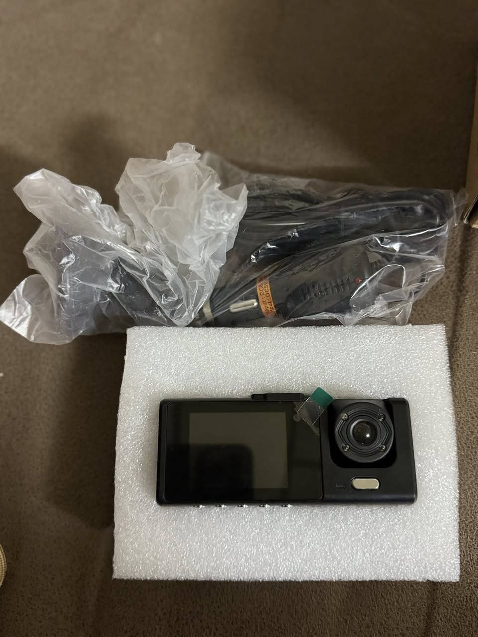 سڵاو 
ئەم داشکامانە(کامێرای سەیارە) بۆ فڕۆشتن 
لۆکن 
هەر دانەو میمۆریەکی ٣٢گێگای لەگەڵە
کامێرایان 1080p
نرخی: هەر دانەی ٢٥ هەزار 
ئەدمین🖤


**إذا كنت صاحب هذا الإعلان وتريد حذفه لأي سبب، رجاءا أرسل رسالة إلى الدعم الفني**