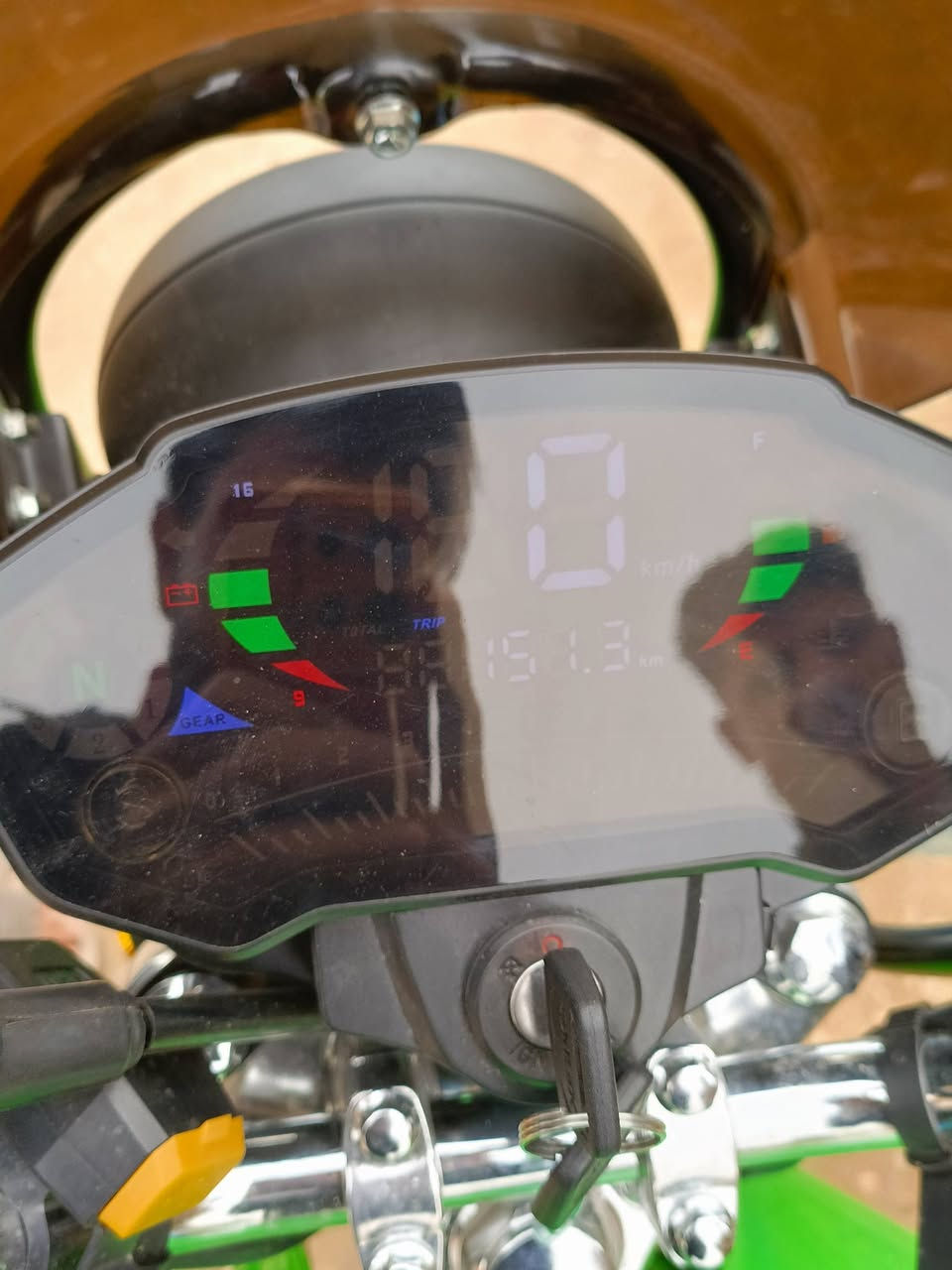 سلام عليكم دراجه موديل 25 بعده جديده ما صار كم يوم من شديناها ***********
