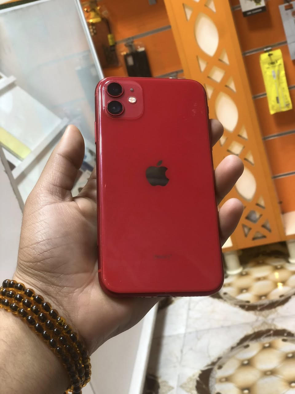 11 عادي لون احمر♥️🥹
للبيع او مراوس
مبدل شاشه وكاله
 ذاكره 128
بطاريه/ 70 بل حاسبه / 75
 CH/A دبل شريحه يعني خطين
نضافت الجهاز 95 / 100🔥
مكفول ع اخر حبايه 🥹🤍
كامرات زلال 
السعر /170
مكاني رمادي 
***********
