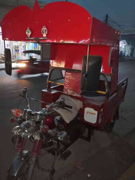 السلام وعليكم عندي ستوته لبيع موديل 16 مكفوله محرك مامفتوح بس من عده الكلاجات السعر 1250 وبيه مجال مكان كربلاء  حي العسكري قرب جامع ال عمران   متواجد فيس وهاذي رقمي ***********
