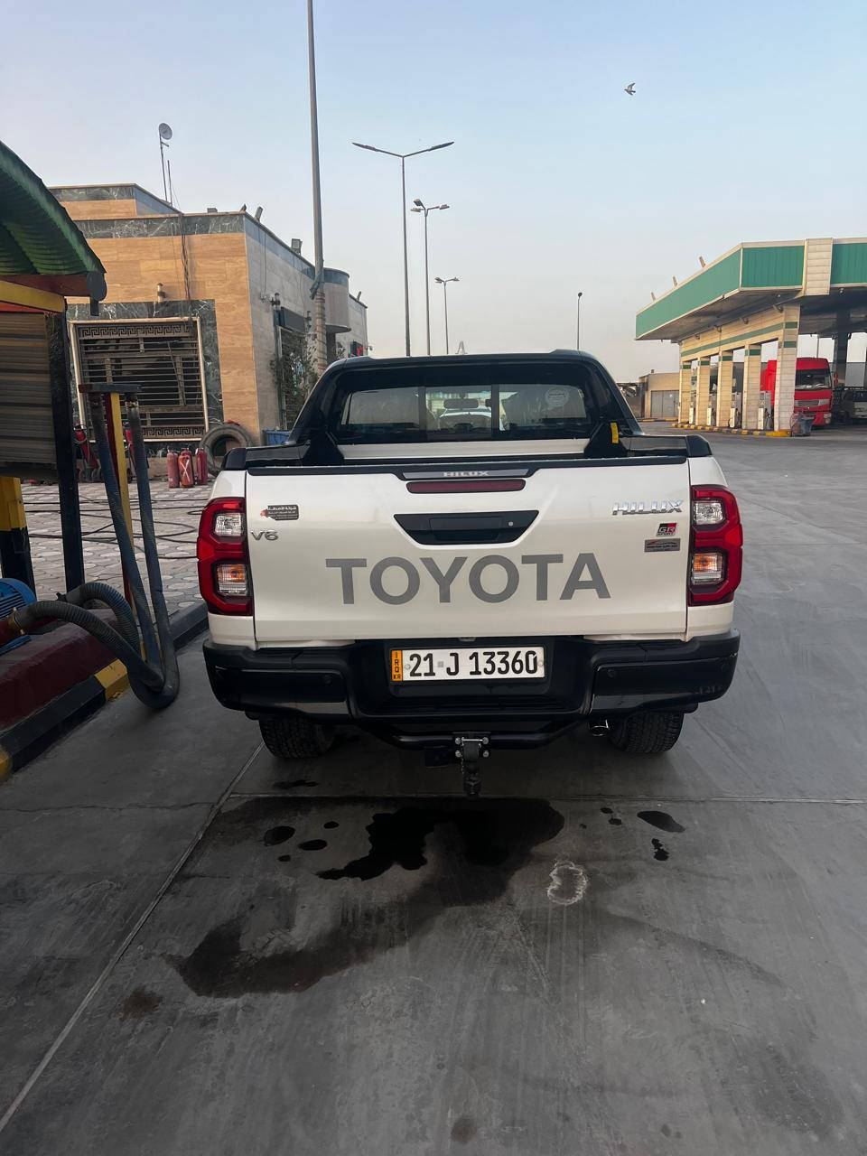 سلام عليكم بيكم تيوتا جي ار موديل2022سياره كفاله عامه من رصعه من صبغ من ضربه ماشيه 37الف حقيقي 
مكان السياره بغداد السعر 425يعني اربع دفاتر و25ورقع رقم***********
