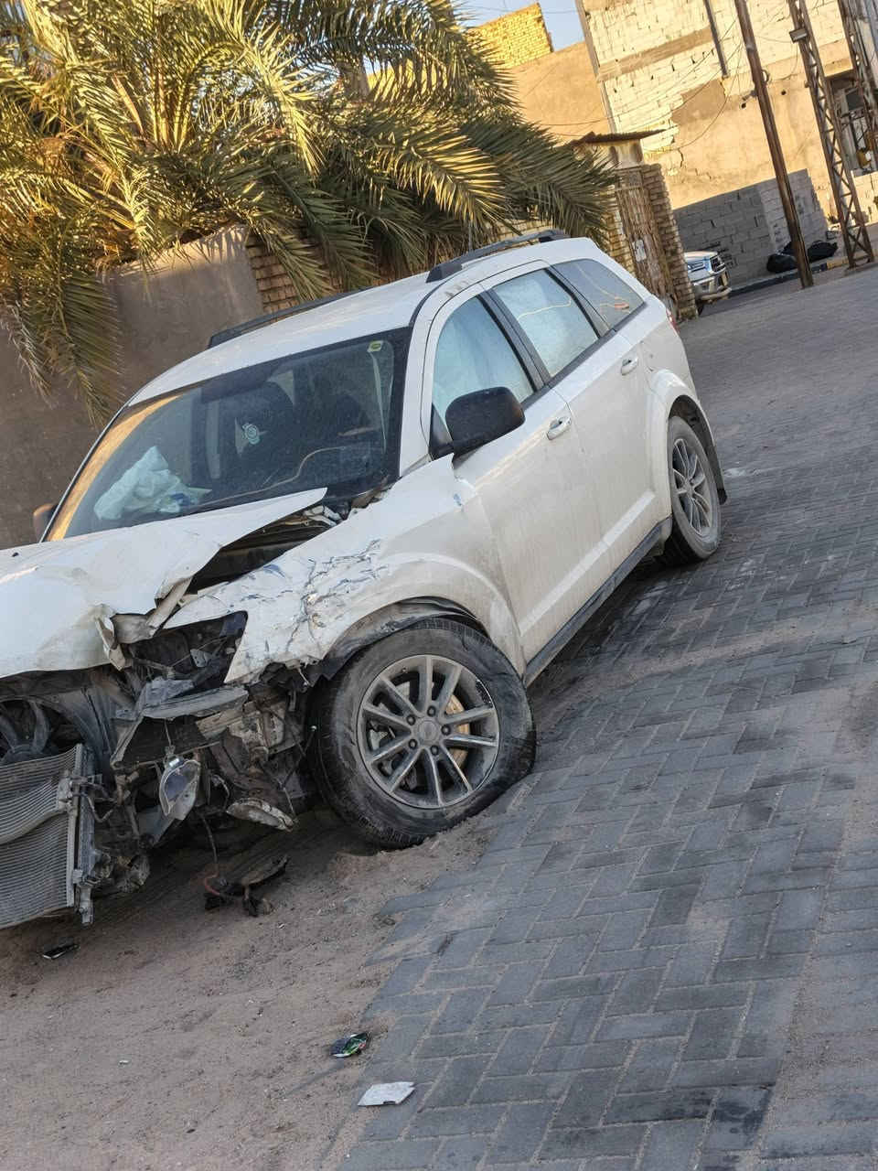 سلام عليكم
البيع جورني مديل 2018
رقم ذيقار تحويل سنويه منتهيه
ابيعه على حادثه مكينه كير كفاله  مكينه 4سلندر 
سبعه راكب مكاني البصره حي المهندسين 
 سعر75وبيه مجال //////***********
