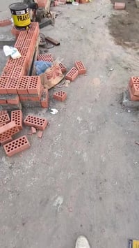 كادر بناء درجه ولى نشتغل عل دبل للتواصل 07832701973