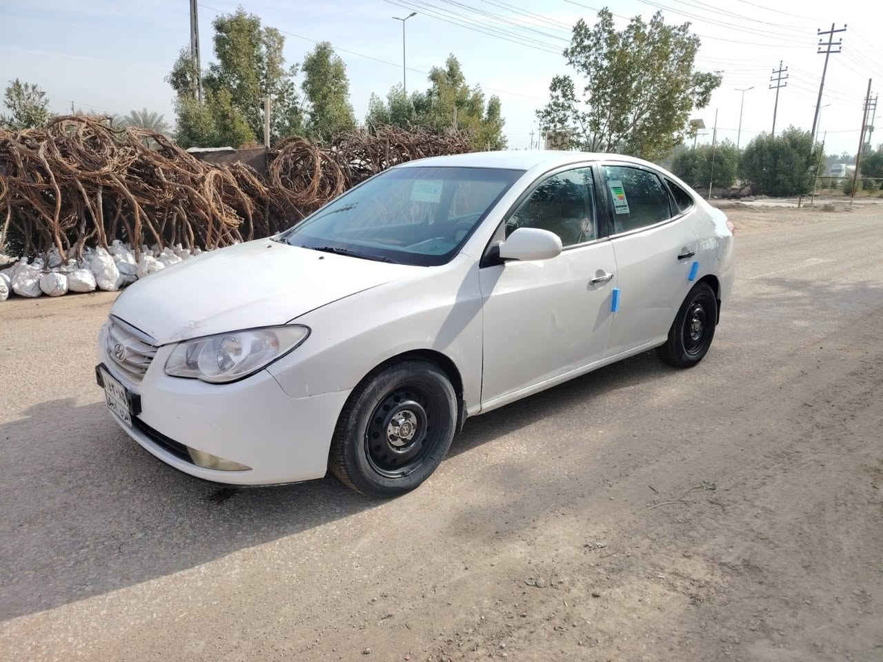 السلام عليكم ورحمة الله وبركاته للبيع النترا موديل 10
رقم  اربيل تريد وكاله تريد تحويل
مواصفات داخل بيجي  مكينه 1600 عالي المرغوب
مكينه مامفتوحه  جديده
حداديه جديده تخم تاير
تبريد ثلج مابيه اي ملاحضات او نقوصات متوازي كلش
بيه قطعتين صبغ فقط وبيه مكانين بارد مكدار اربع اصابع  مكاني الحله مركز المدينه رقمي ***********  السعر 89 وبيه مجال جدا بسيط
